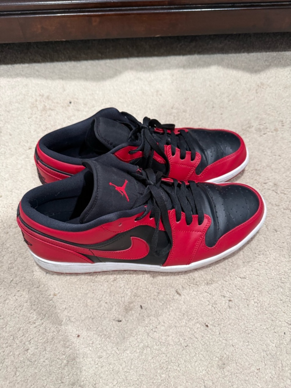 Jordan 1 low reverse bred size 13 Men's Low-Top Sneakers - Black/Red